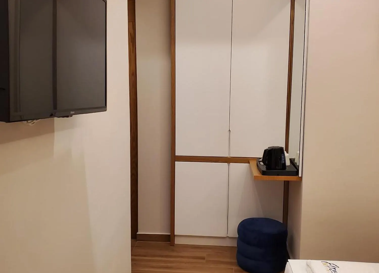 Area Hotel كساميل