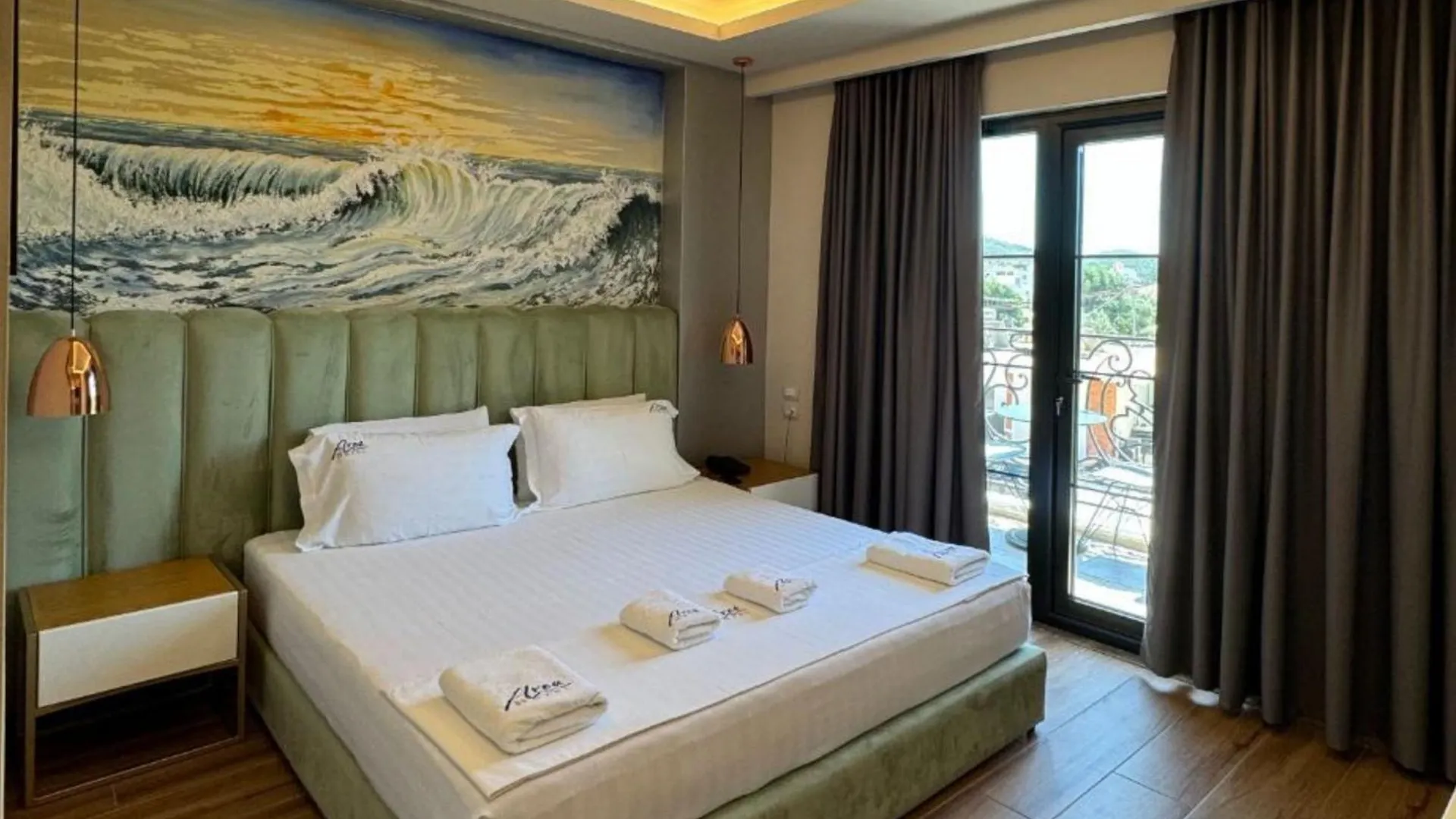 Area Hotel كساميل