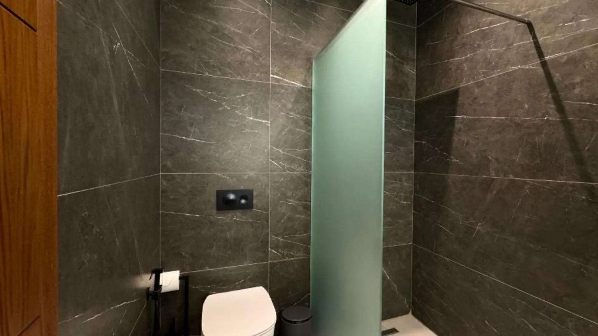 Area Hotel كساميل ألبانيا